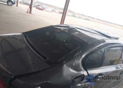 2021 BMW 330I z USA, uszkodzony, nr VIN 3MW5R1J07M8B92476